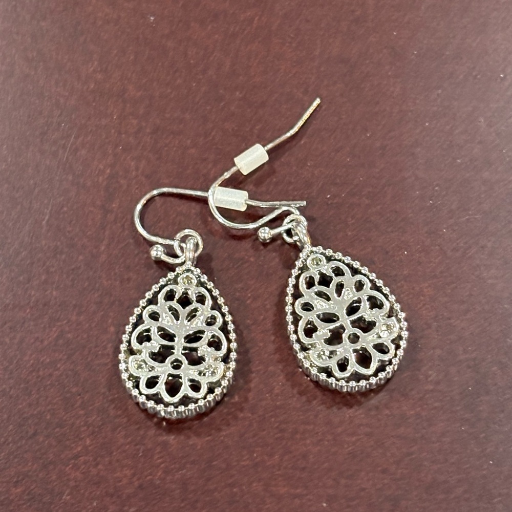 Elegant Silver Teardrop Earrings and Long Necklace